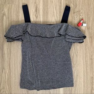 Trendy Banana Republic Off the Shoulder Tank